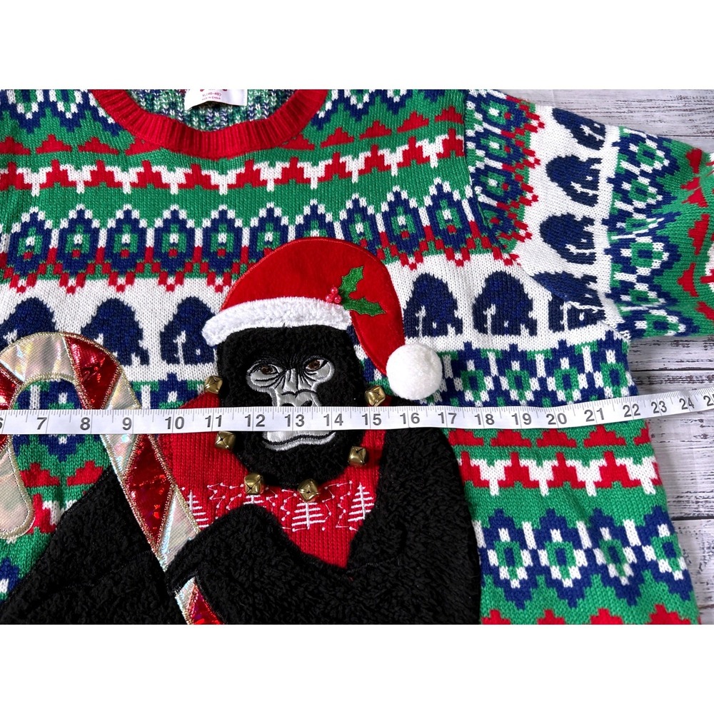 Holiday Time Gorilla Ugly Christmas Sweater Men Red Green Fair Isle XL - Picture 6 of 6